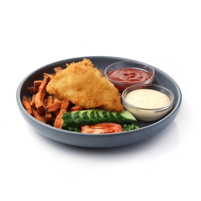 Paneeritud kanafilee bataadi friikartuliga