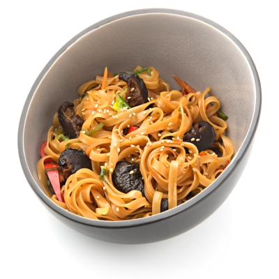 Riisinuudli wok shiitake seentega